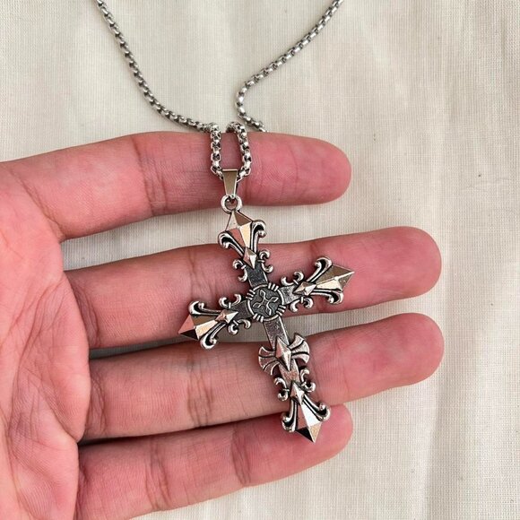 y2k 2000s grunge heavy metal punk gothic emo cross pendant necklace - Picture 2 of 8